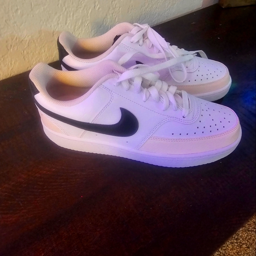 Nike shoes